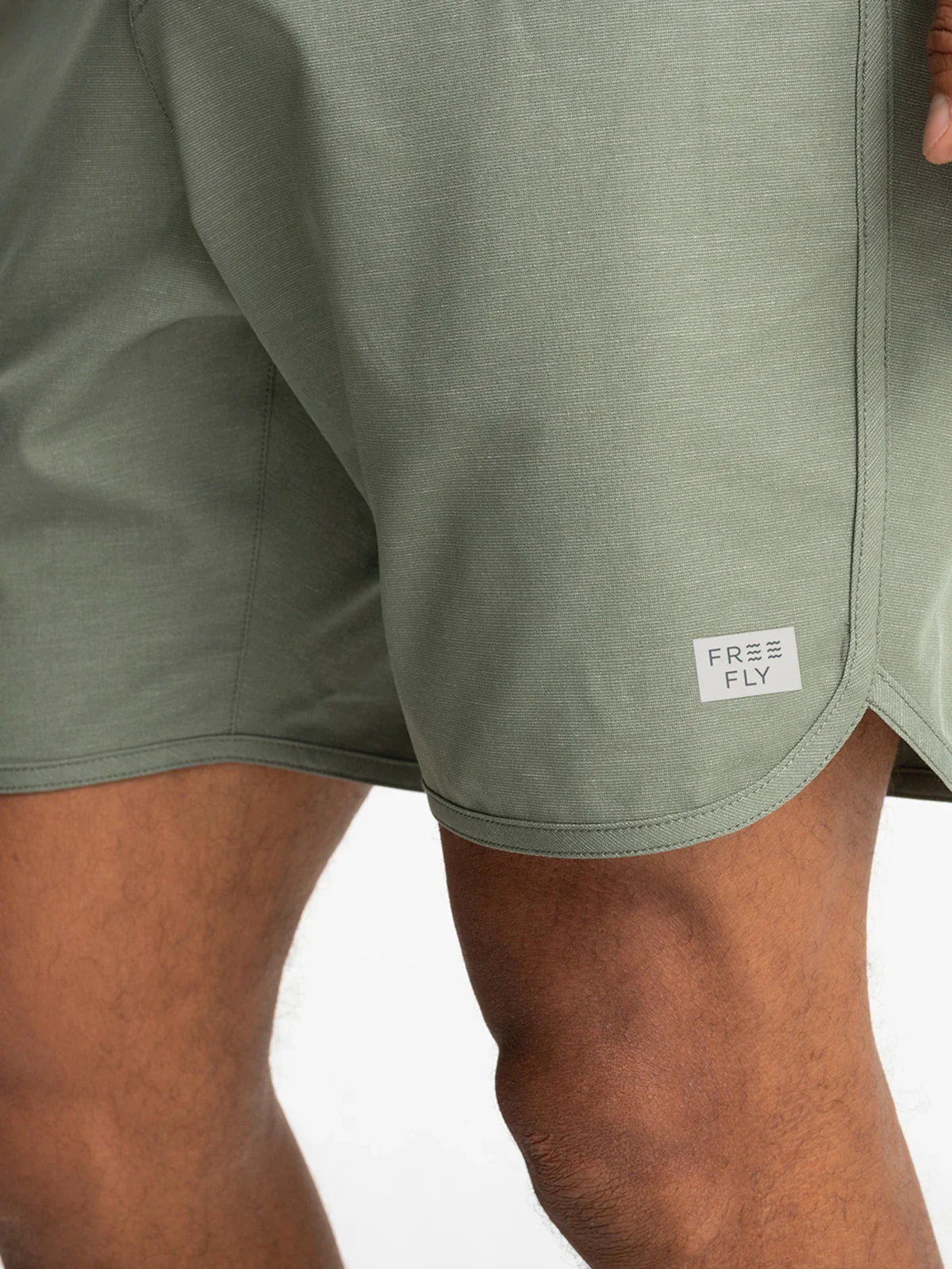 Men's green hybrid shorts