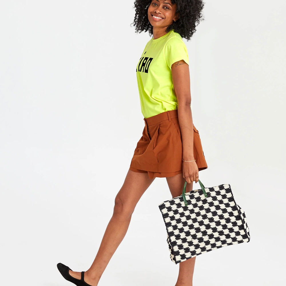 
                      
                        The Summer Simple Tote is an effortless, everyday bag from Clare V. Shop now at Harbour Thread!
                      
                    