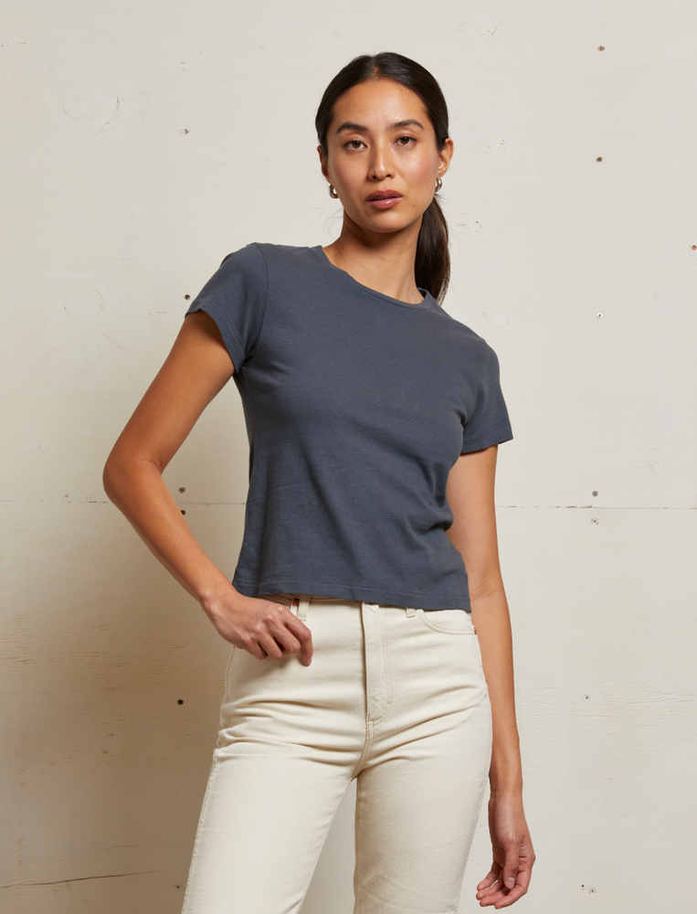 
                      
                        Perfect White Tee Lisa Slim Crew Tee
                      
                    