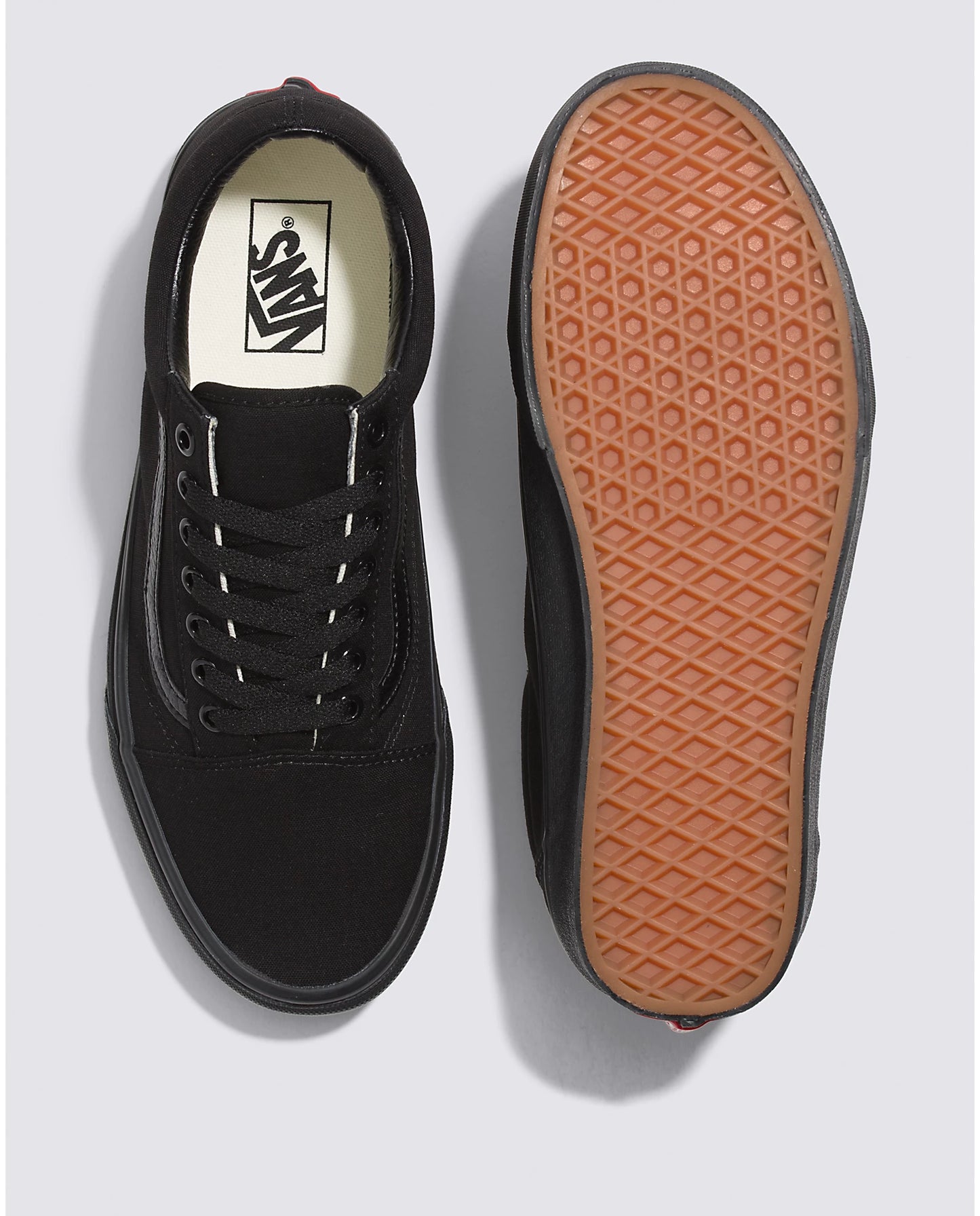 Top and bottom flat lay view of the Vans Men's all black Canvas Old Skool Sneaker