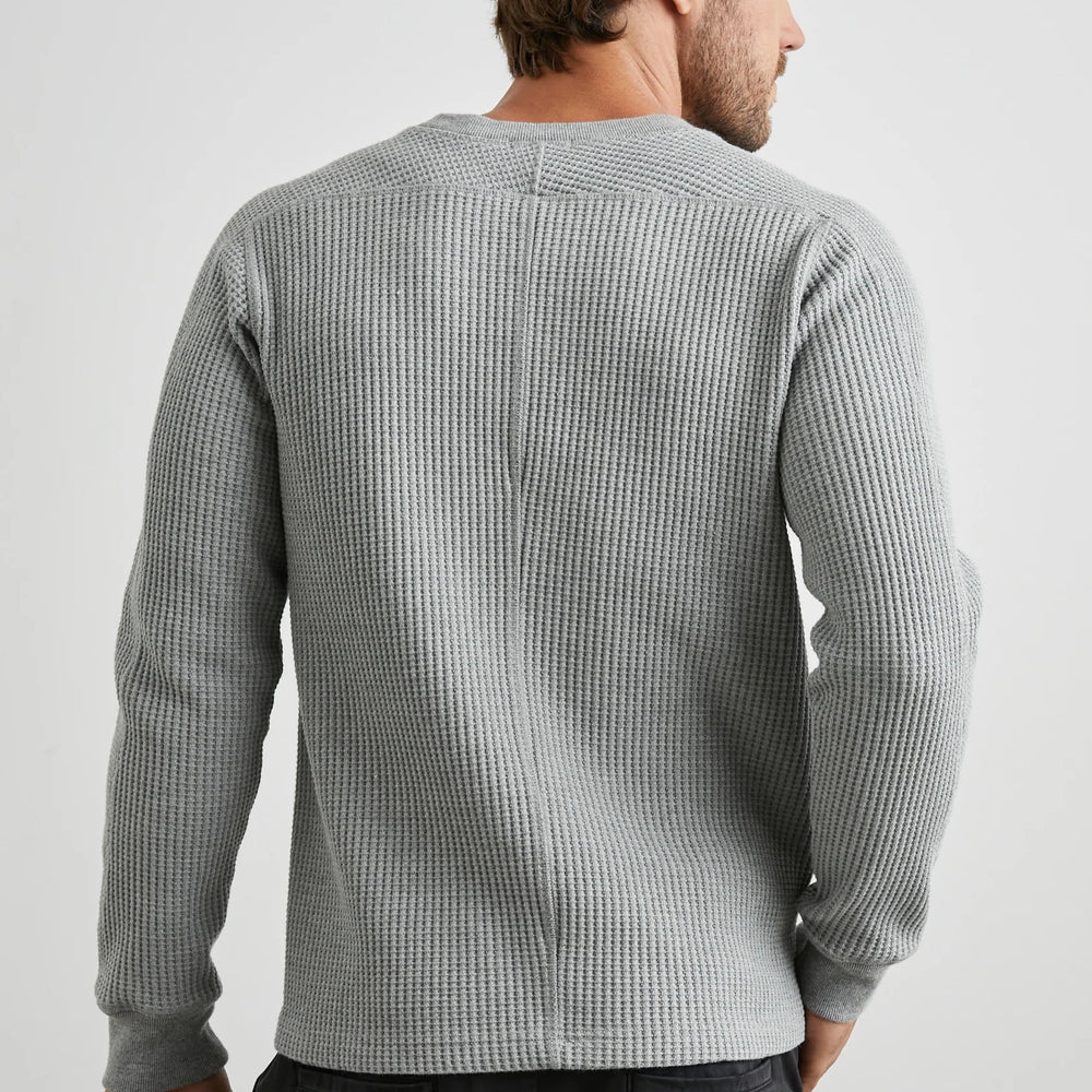 Back view of a man wearing the Heather Grey Wade Thermal by Rails