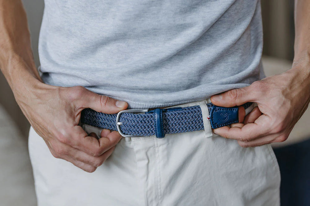 
                      
                        Man wearing the Flecked Blue Deauville La Boucle Belt
                      
                    