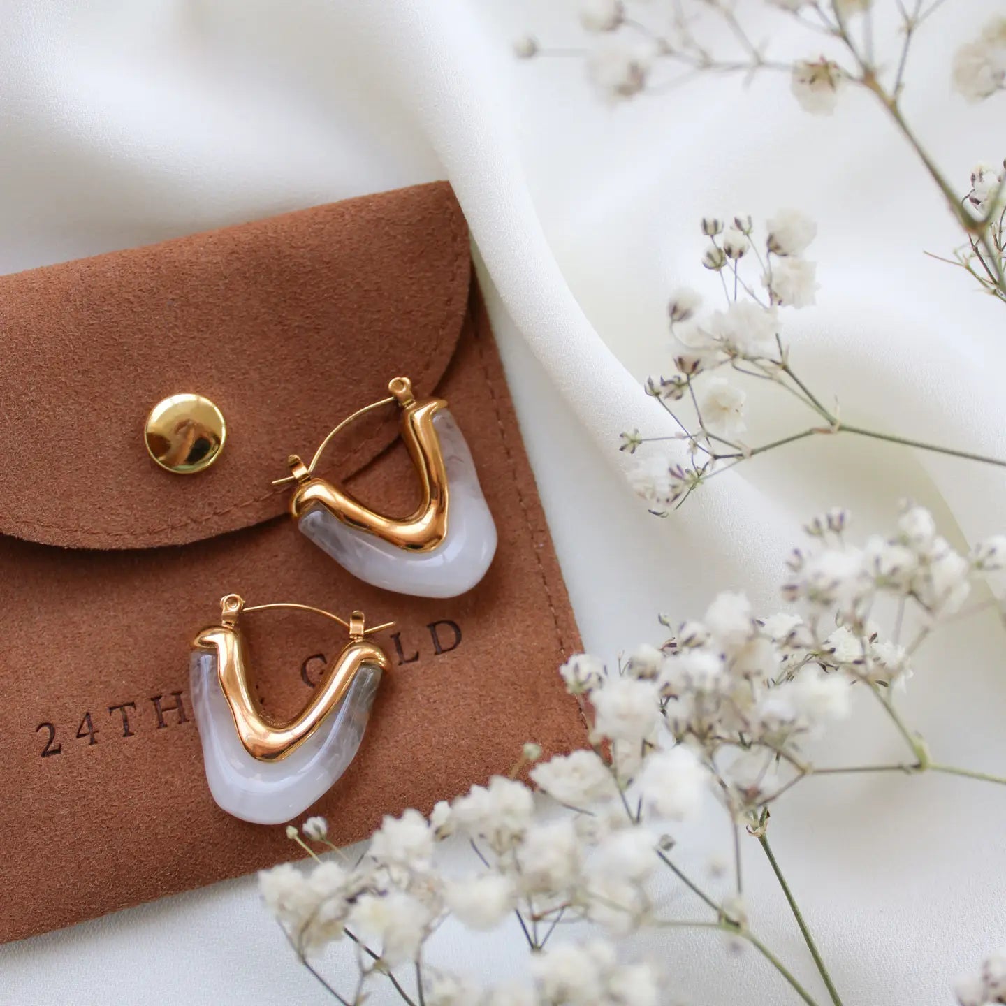 The 24th & Gold Alexa Earrings
