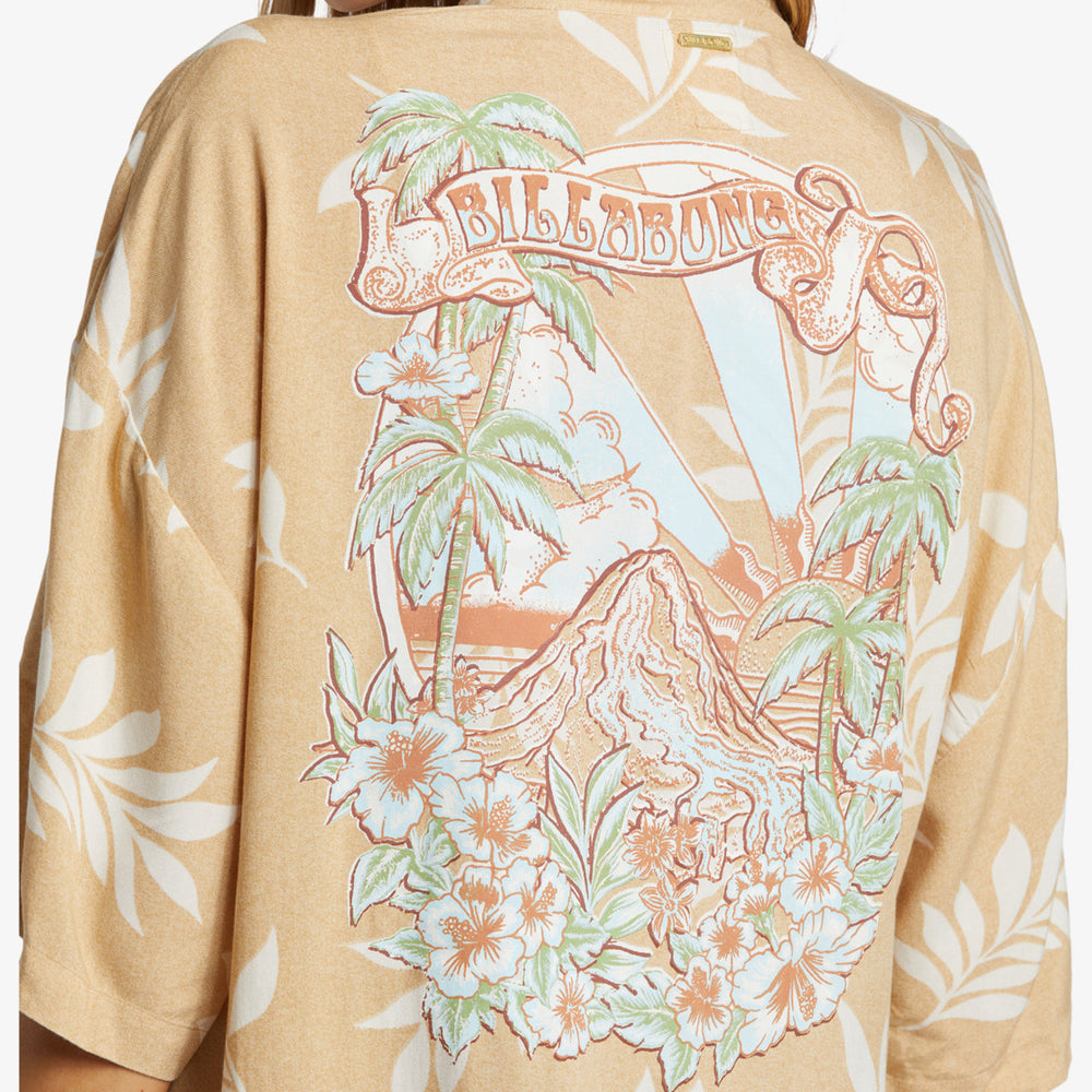 
                      
                        Back detail on the Beach Side Oversized Short Sleeve Shirt by Billabong
                      
                    