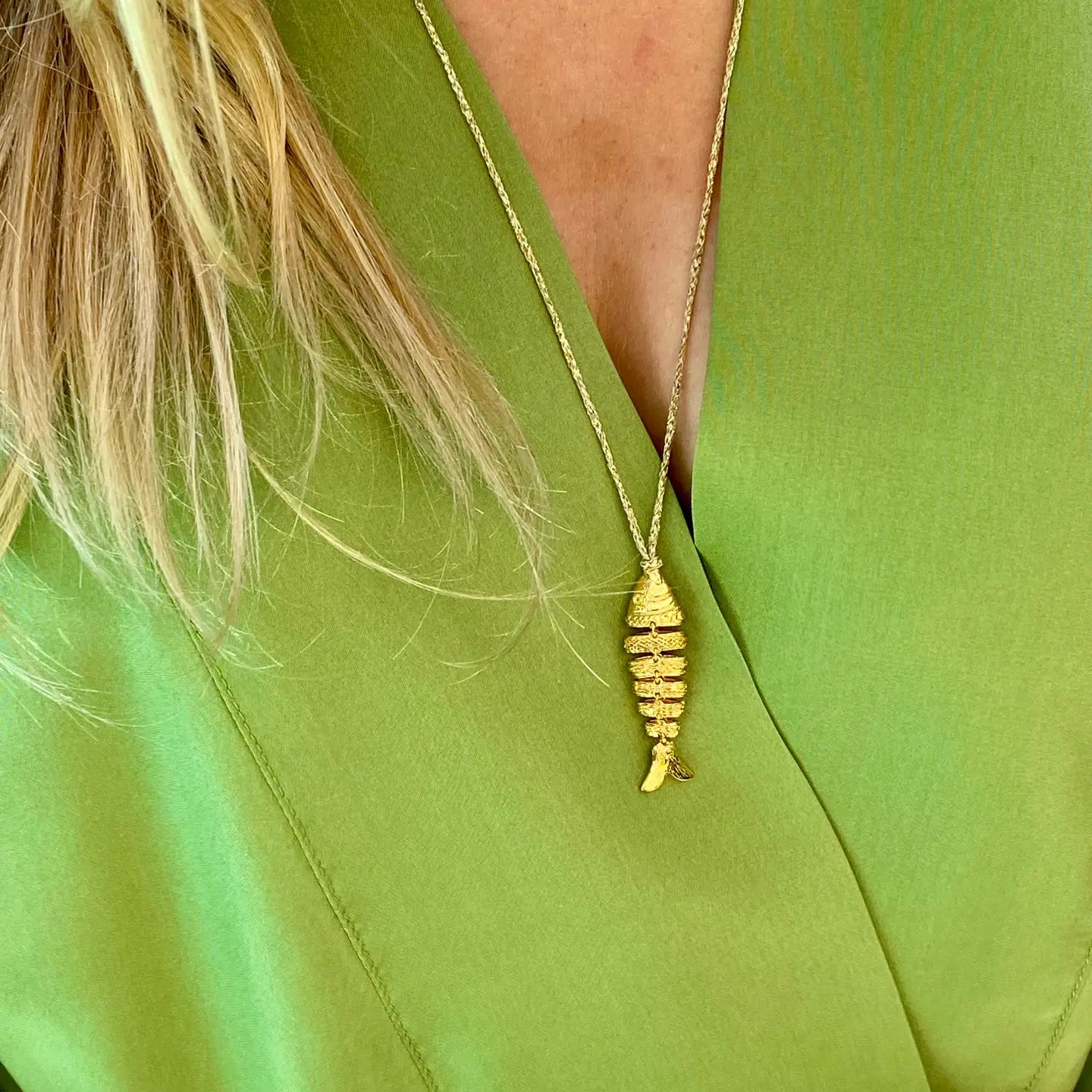 SDB Moving Fish Necklace