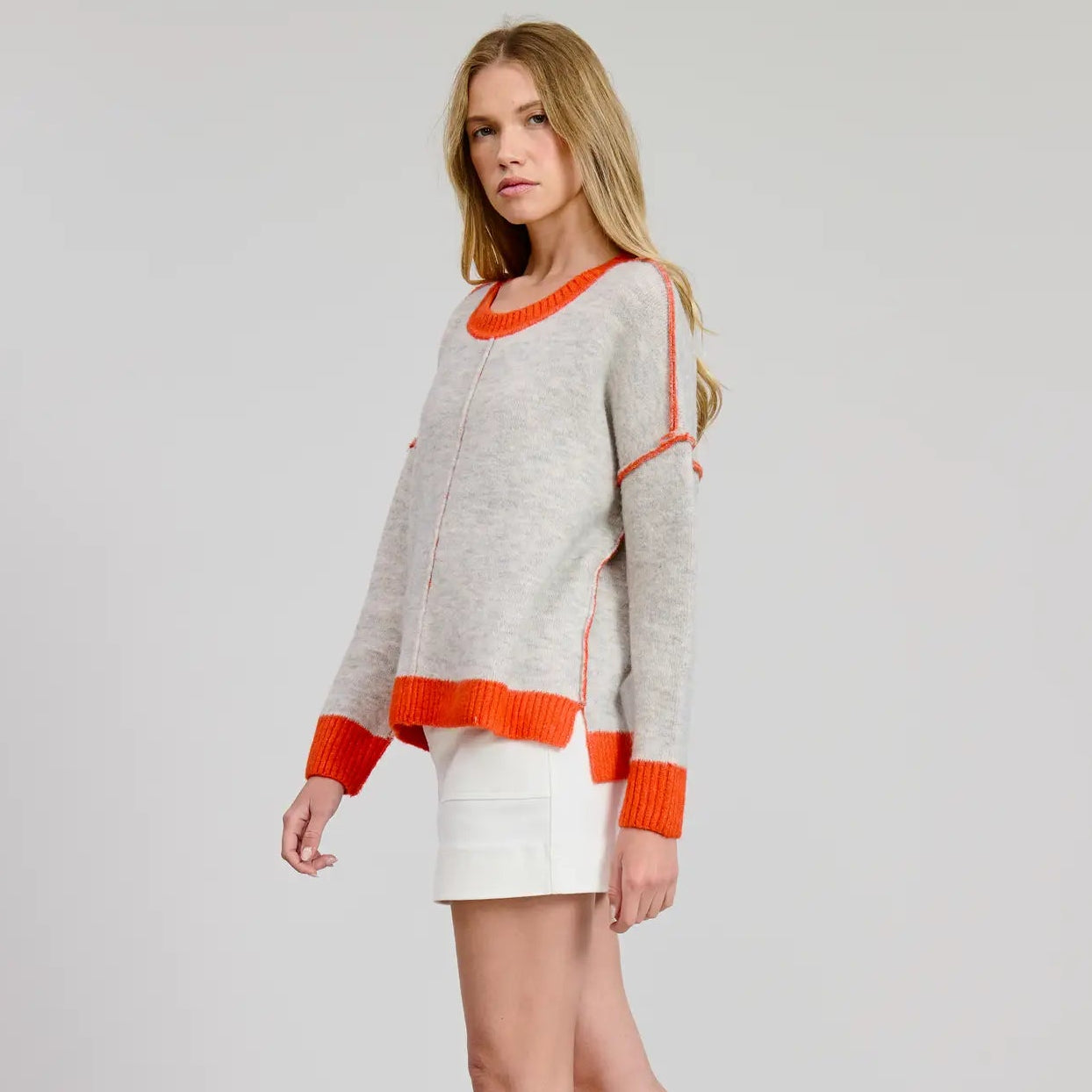 Flat White Munich Color Contrast Sweater Top