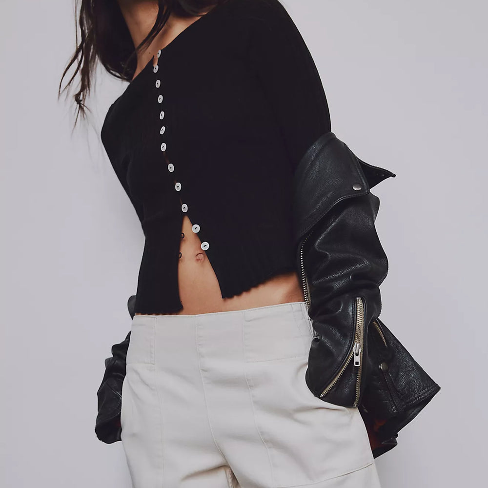 This fitted long sleeve top is a classic and versatile wardrobe staple from Free People. Find yours at Harbour Thread boutique in Burlington, VT!