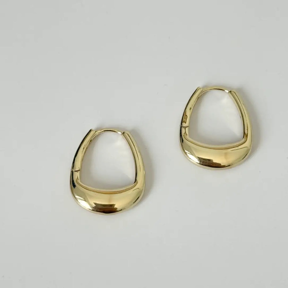 Small classic "U"shape 18K Gold Filled hoop earrings