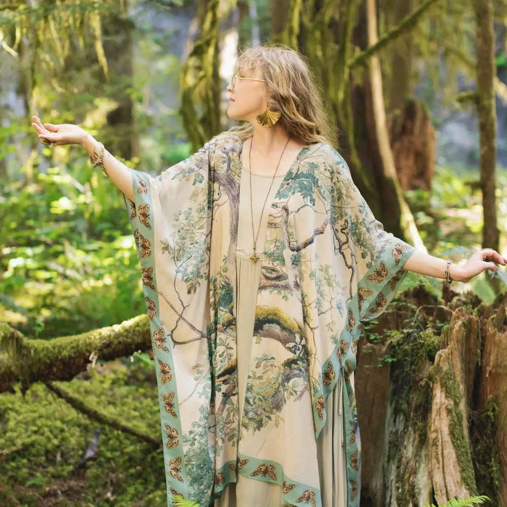 The Earth and Sky Bohemian Bamboo Kimono by Market of Stars