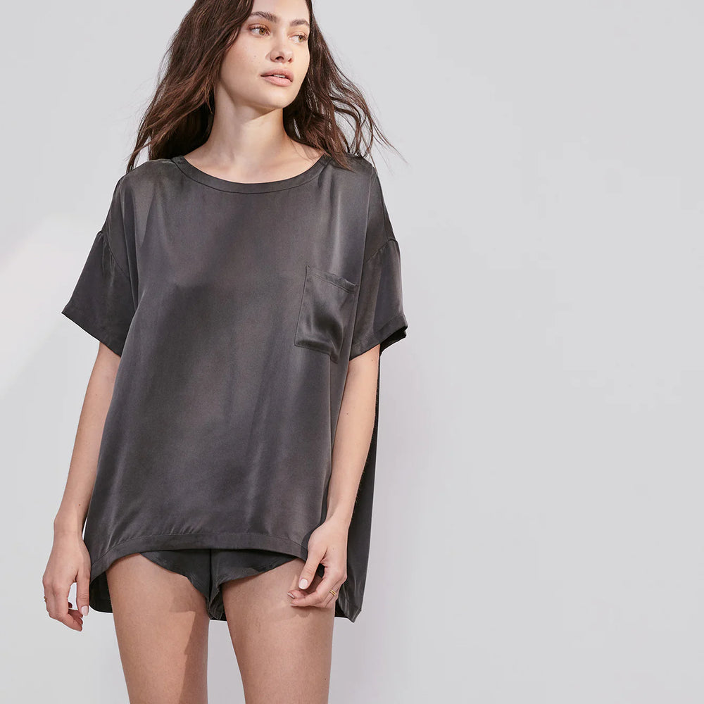 
                      
                        LUNYA Washable Silk Tee Set - Meditative Grey
                      
                    