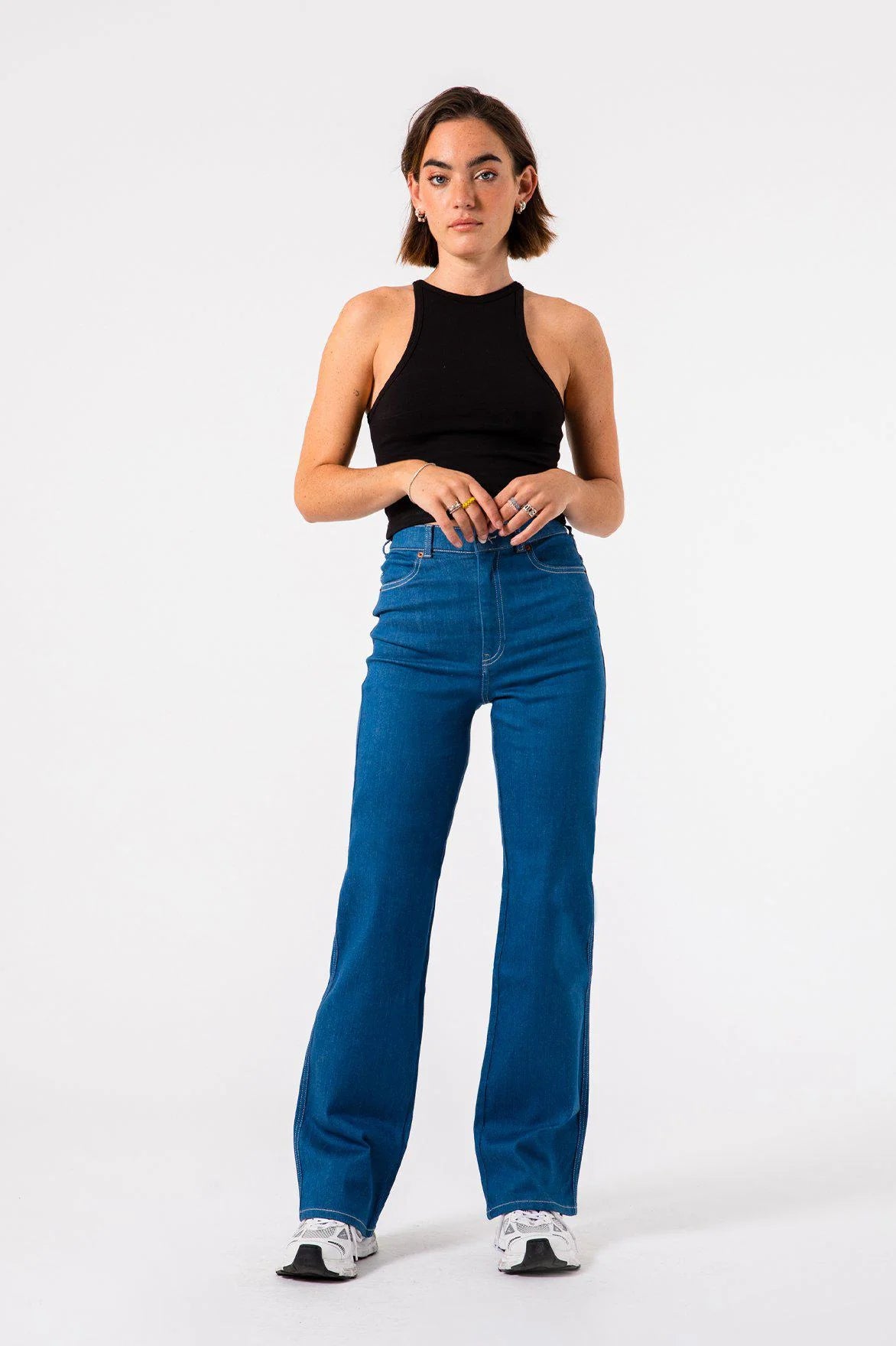 Load image into Gallery viewer, Dr. Denim Moxy Straight Jeans - Less Blue Rinse
