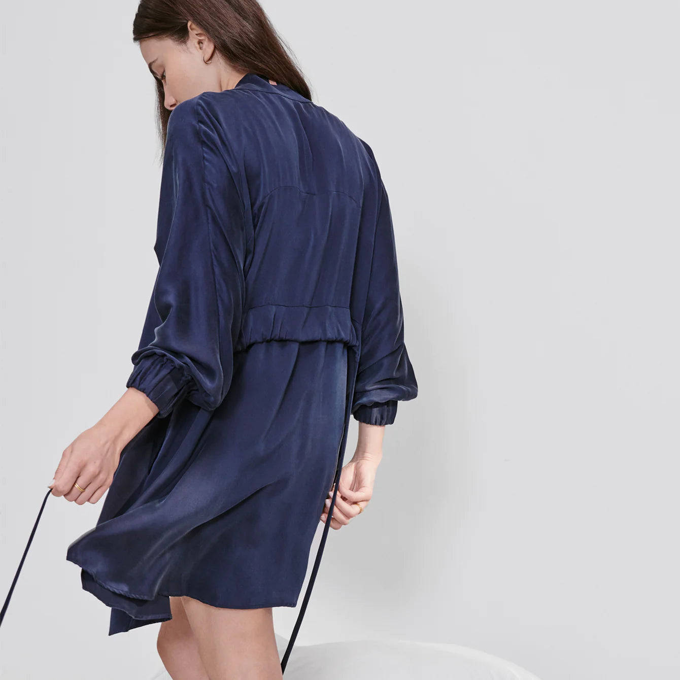 LUNYA Washable Silk Robe - Deep Blue