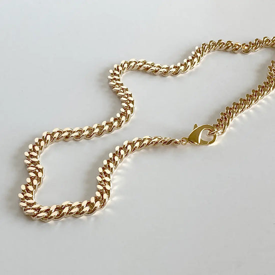 Heavy Gold Curb Chain Necklace - 16"