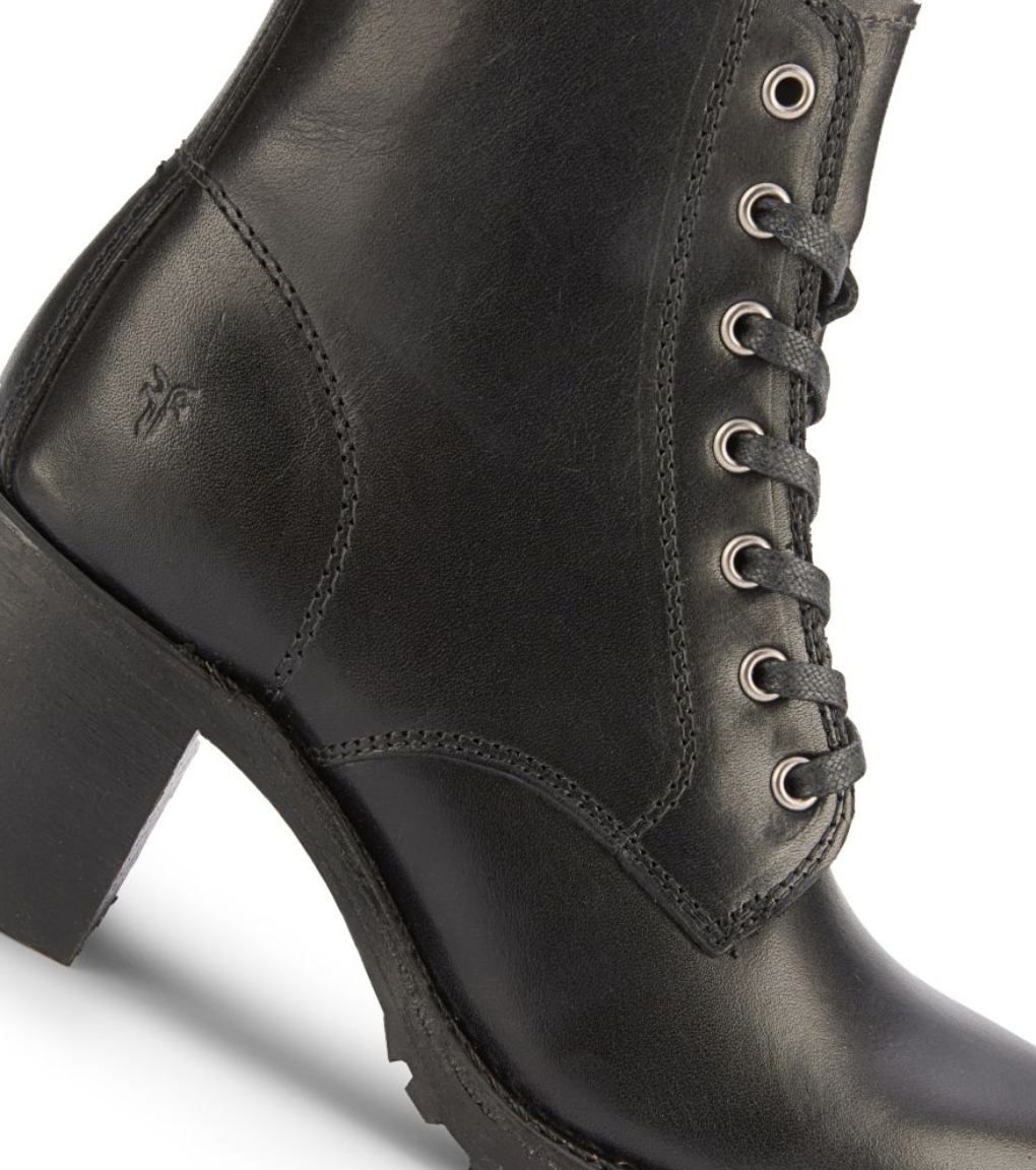 Frye Sabrina 6G Lace Up Boot - Black | Harbour Thread