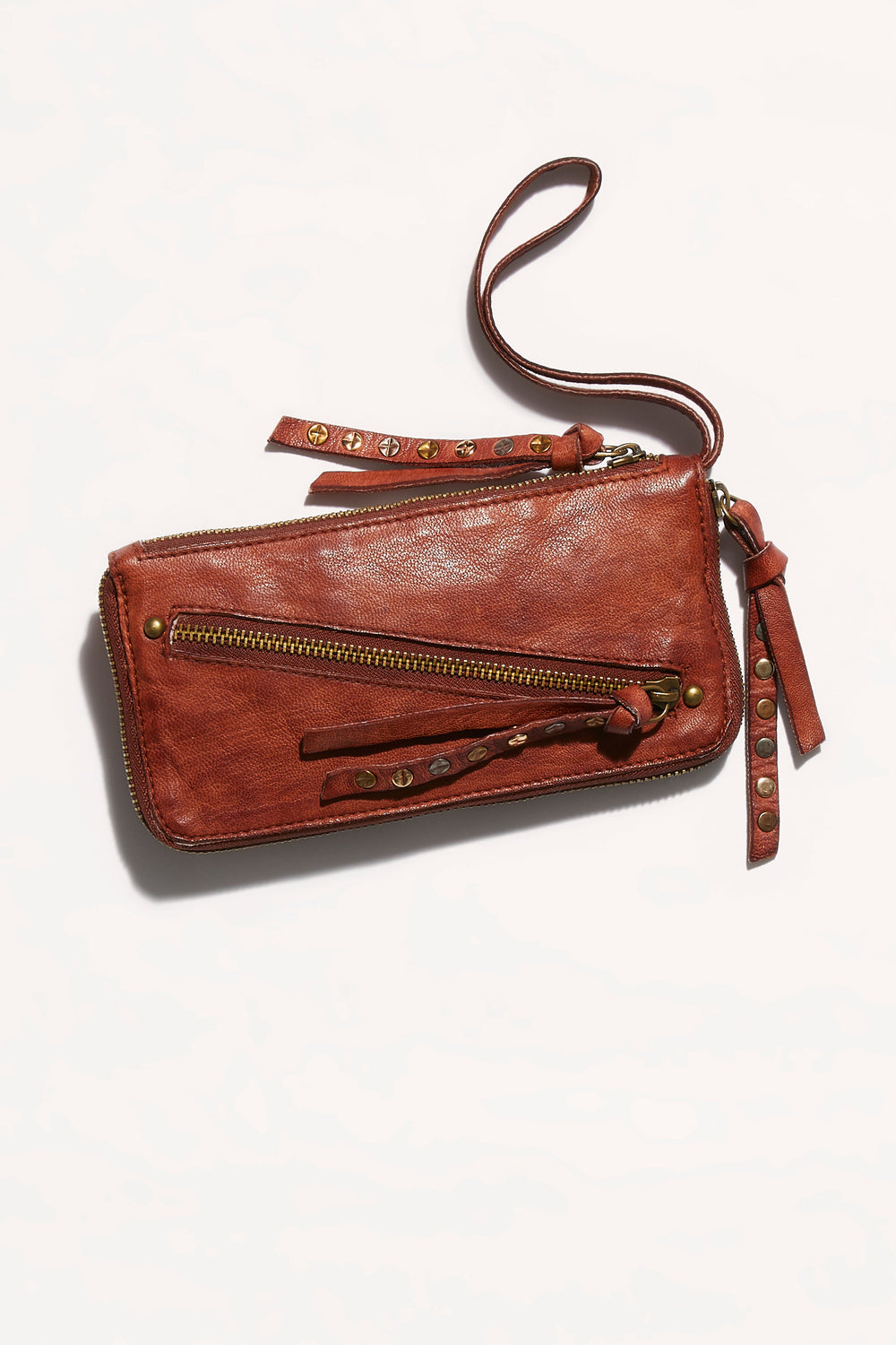 Free People Distressed Wallet - Cognac