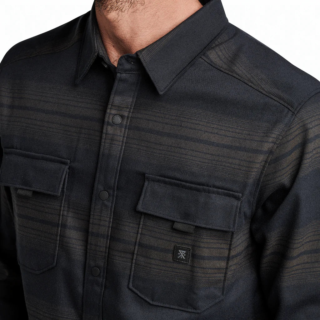 Load image into Gallery viewer, Roark Diablo Long Sleeve Flannel Shirt - Dark Navy 2
