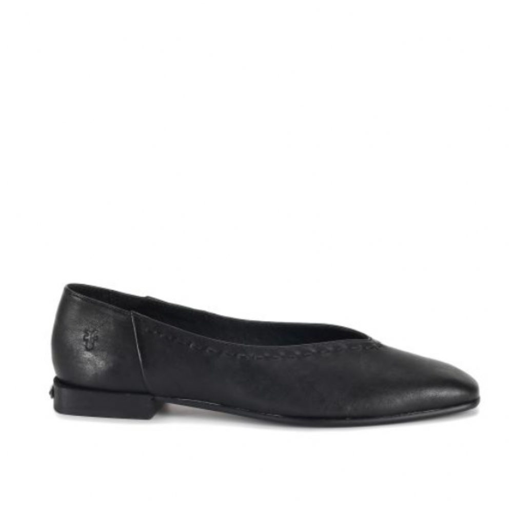 FRYE Claire Flat - Black