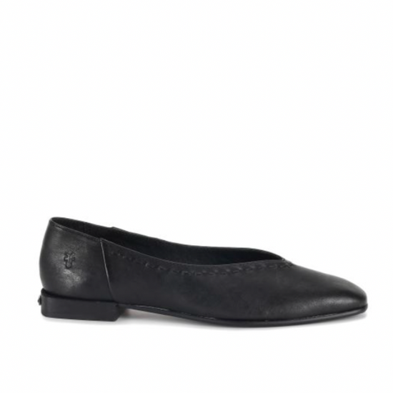 Load image into Gallery viewer, FRYE Claire Flat - Black
