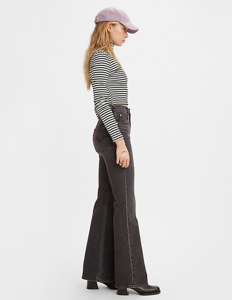 
                      
                        Levi's 70's High Flare - Worn In Black
                      
                    