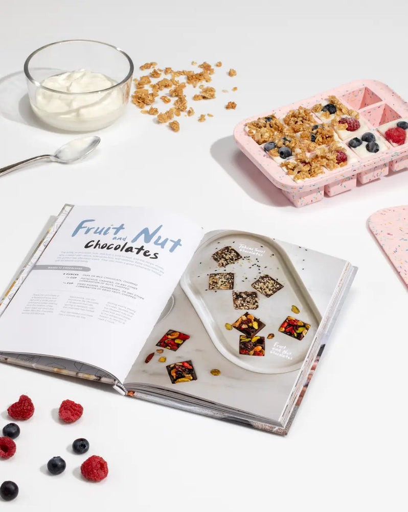 Peak- Everyday Ice Tray - Pink Speckled