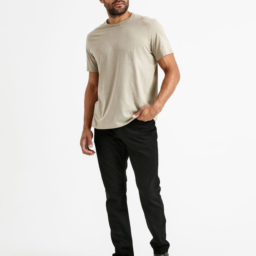 DUER Performance Denim Relaxed Taper - Black